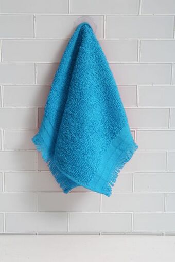 Sheet Street Fringe guest towel offer