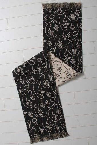 Sheet Street Table runner offer