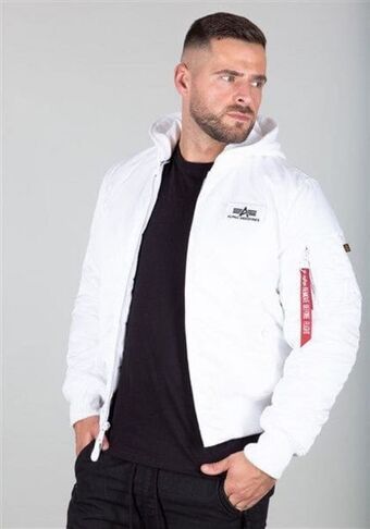 The Cross Trainer Alpha ma-1 zh detachable hood jacket offer