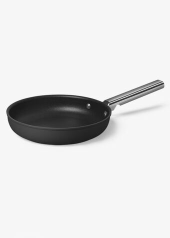 Woolworths Non-stick frying pan 24cm offer