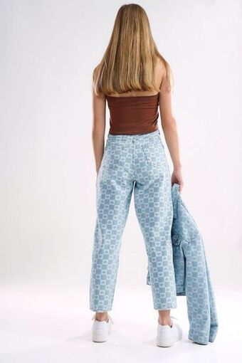 MRP Balloon denim offer