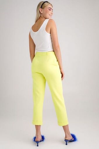 MRP Slim fit pants offer