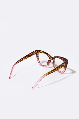 MRP Geeky glasses offer