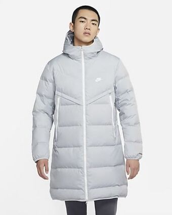 Nike sportswear storm-fit windrunner