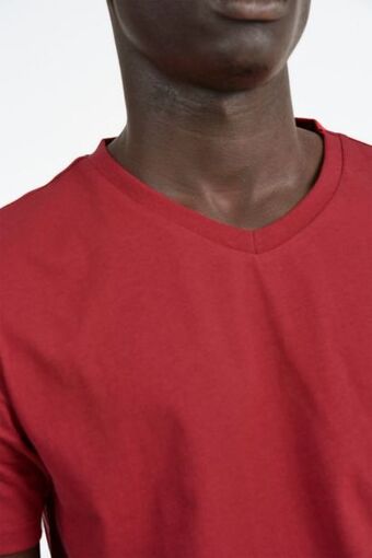 MRP Regular v neck t-shirt offer