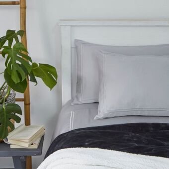 Whitehouse Whisper soft 400 thread count sateen egyptian cotton two line satin stitch duvet cover set - silver offer