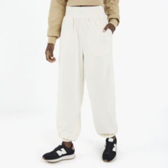 Sportscene Redbat classics women's cream jogger offer