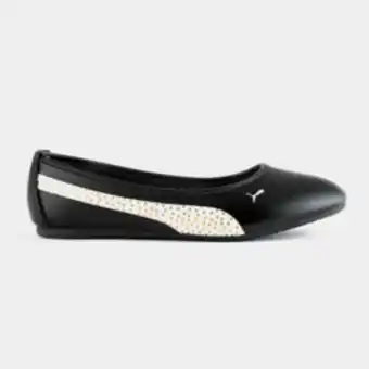 Totalsports Junior pre-school puma ballerina alpha pump offer