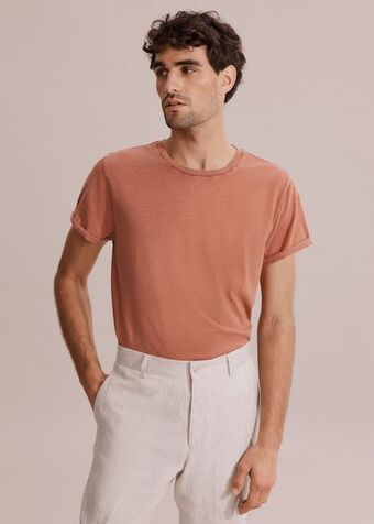 Woolworths Short sleeve longline garment dyed t-shirt offer