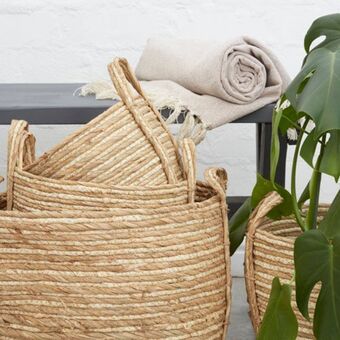 Whitehouse Bulrush & maize mix striped basket - natural offer