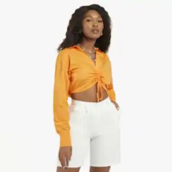 The FIX Women's white bermuda suit shorts offer