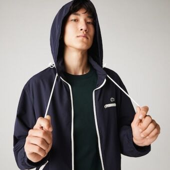Men's lightweight water-resistant hooded windbreaker