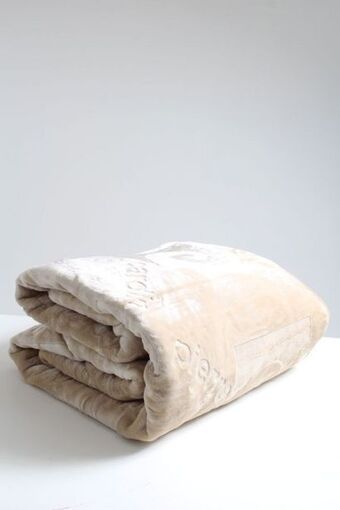 Sheet Street Pierre cardin heavy weight blanket l220xw230cm offer