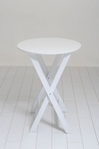 Round flip table