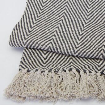 Cotton club ziggy throw - dark grey