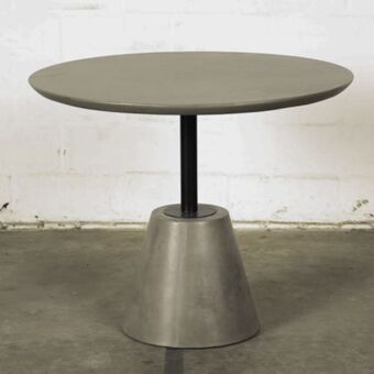 Taba dining table
