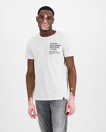 Cape Union Mart Old khaki men's veece t-shirt offer