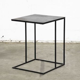 Lead c table wide