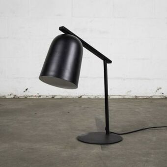Smooth table lamp