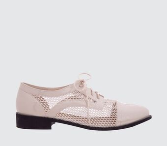 Mesh brogue