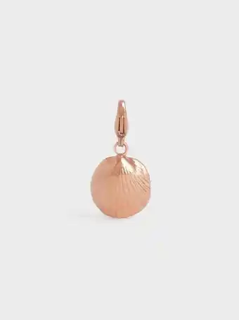 Cockle seashell charm
 - rose gold
