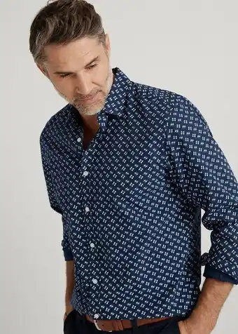 Woolworths Regular cotton diamond geo shirt offer