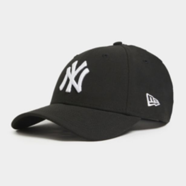 New era 9forty ny black cap offer at Sportscene