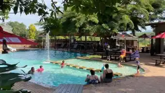 SafariNow El roi guest lodge offer
