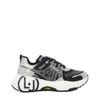 Eco-friendly sneakers- black/white