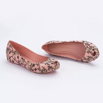 OneDayOnly Ladies ultragirl & rosebleu pumps offer