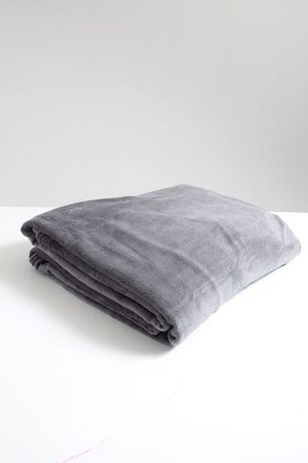 Sheet Street Coral fleece blanket l200xw220cm offer