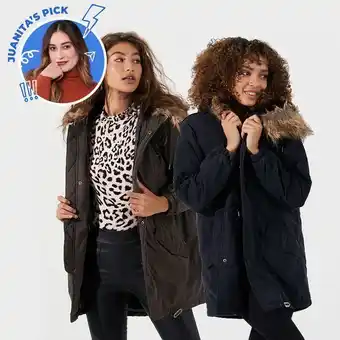 Ladies utility parka jacket with detachable faux fur hood