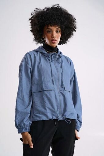 MRP Windbreaker offer