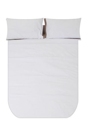 Sheet Street Polyester duvet cover offer