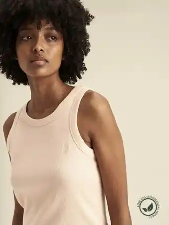 Ribbed tank