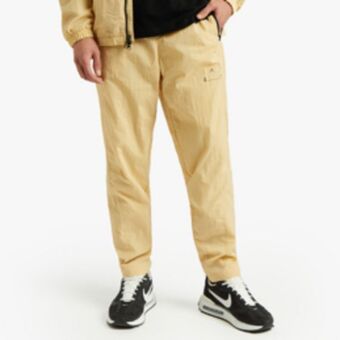 Sportscene Jordan men's 23 engineered stone pants offer