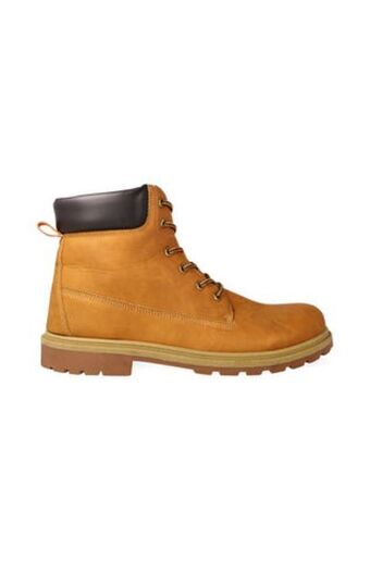 Dunns Kevin cleated boot offer