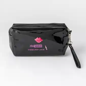 Signature Cosmetics Forever love makeup bag offer