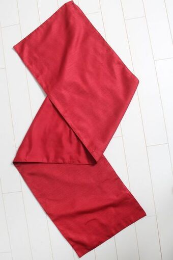 Table runner
