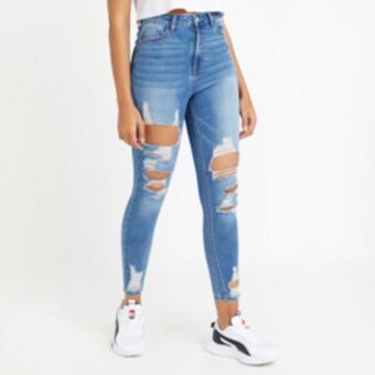 Sportscene Redbat women's medium wash regular rise skinny jeans offer