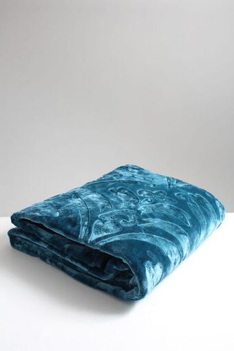 Sheet Street Carved scroll mink blanket l200xw220cm offer