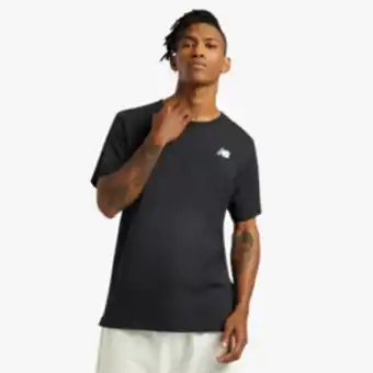 Sportscene New balance men's classics black t-shirt offer