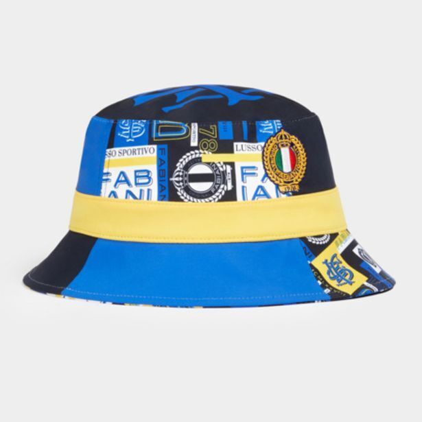 Colour block bucket hat offer at Fabiani