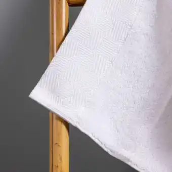 Whitehouse Royale luxe collection zero twist face cloth offer