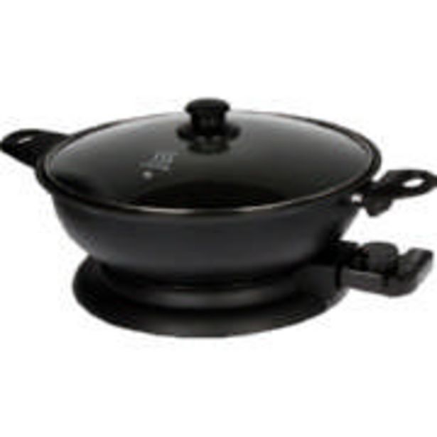 Electric wok offer at Clicks