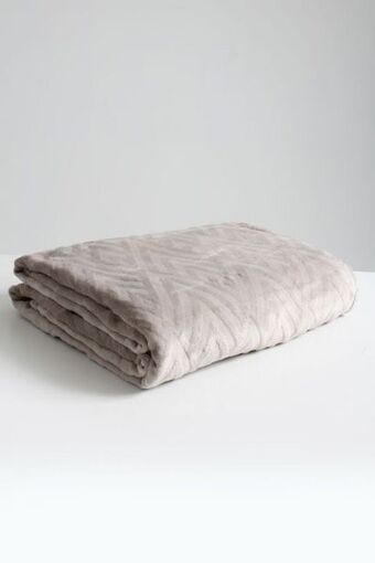 Sheet Street Embossed flannel blanket l200xw220cm offer