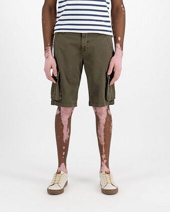Cape Union Mart Old khaki men's kylo shorts offer