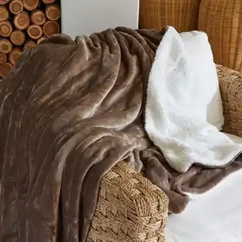 Whitehouse Sherpa fleece blanket (200 x 230cm) mink offer