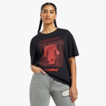 Sportscene Redbat women's black relaxed t-shirt offer