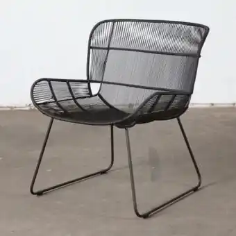 Butterfly lounge chair